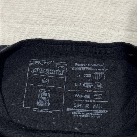 Patagonia Women’s T-Shirt - Picture 6 of 11